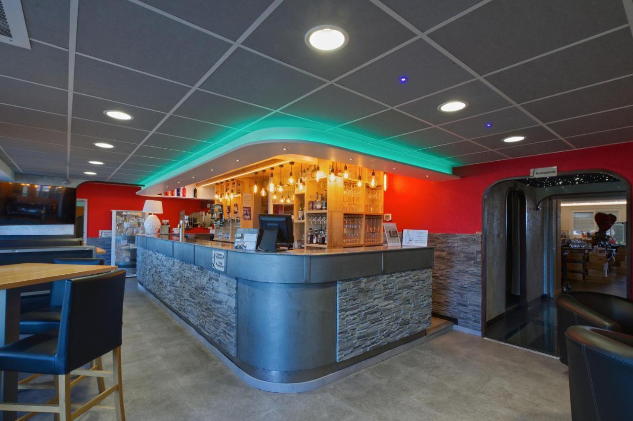 Logis Hotel Centrotel Et Spa Bulles D'Allier Montmarault Dış mekan fotoğraf