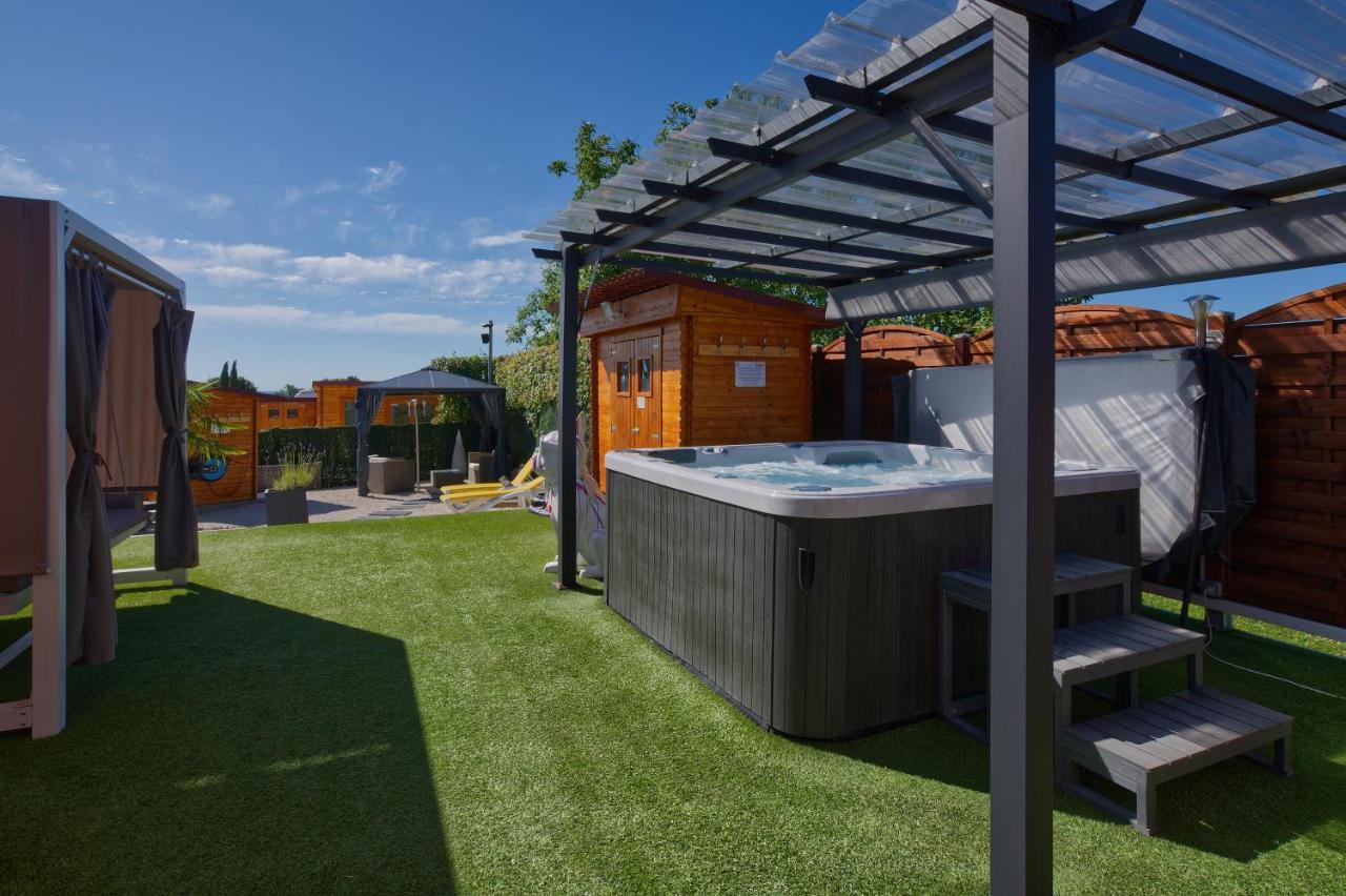 Logis Hotel Centrotel Et Spa Bulles D'Allier Montmarault Dış mekan fotoğraf